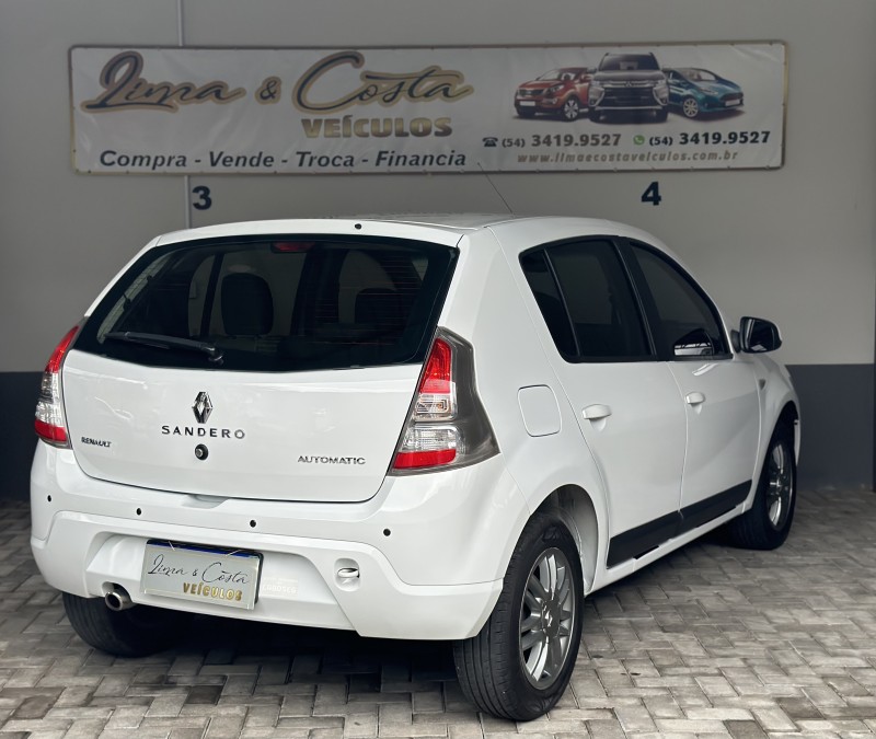 SANDERO 1.6 PRIVILÉGE 16V FLEX 4P AUTOMÁTICO - 2014 - CAXIAS DO SUL