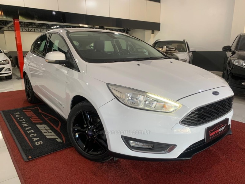 FOCUS 1.6 SE 8V FLEX 4P MANUAL - 2018 - NOVO HAMBURGO