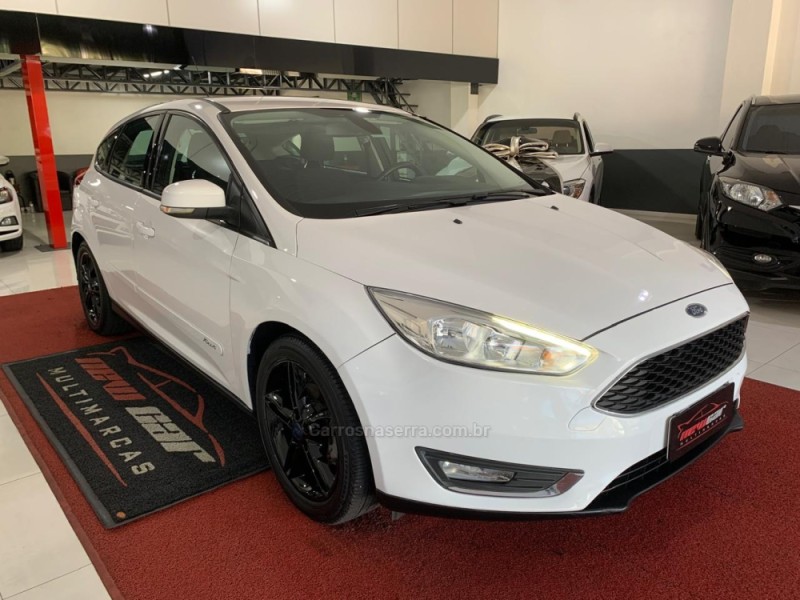 FOCUS 1.6 SE 8V FLEX 4P MANUAL - 2018 - NOVO HAMBURGO