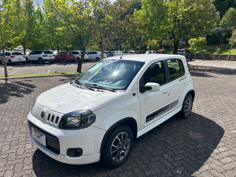 uno 1.4 evo sporting 8v flex 4p manual 2014 caxias do sul