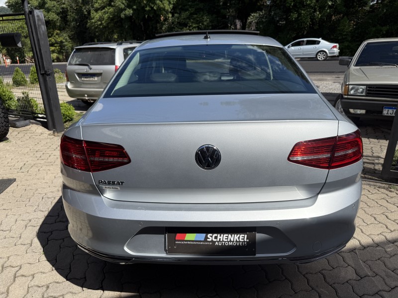 PASSAT 2.0 TSI HIGLHINE GASOLINA 4P AUTOMATIZADO - 2018 - NOVA PETRóPOLIS