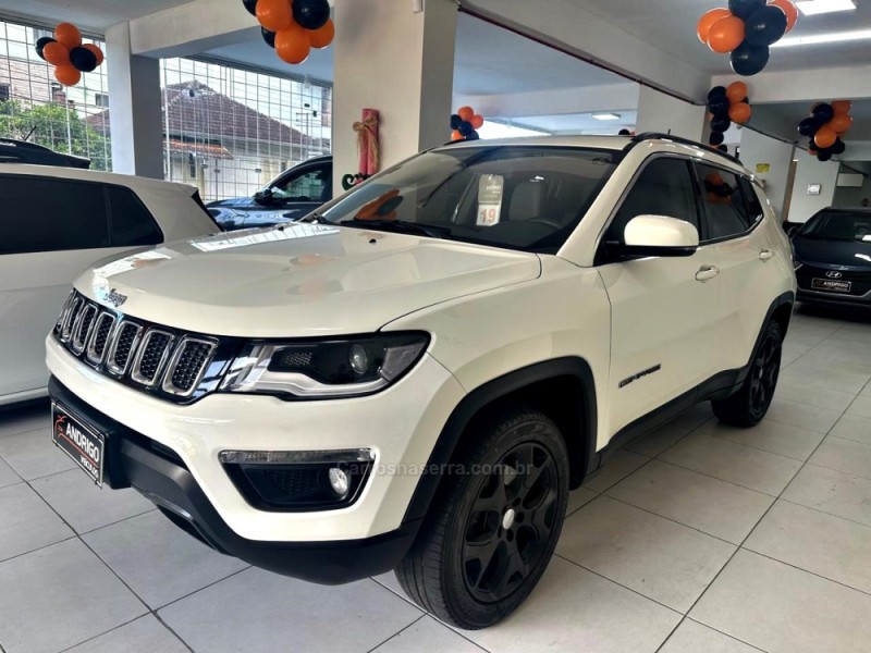 COMPASS 2.0 16V DIESEL LONGITUDE 4X4 AUTOMÁTICO - 2019 - CAXIAS DO SUL