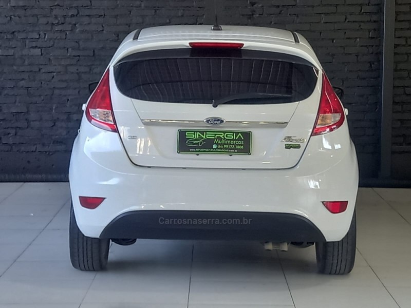 FIESTA 1.6 SE HATCH 16V FLEX 4P MANUAL - 2012 - CAXIAS DO SUL