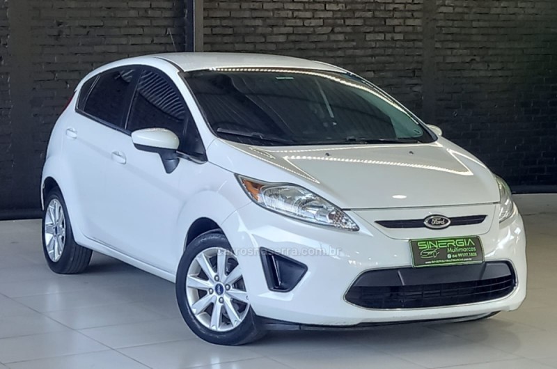 FIESTA 1.6 SE HATCH 16V FLEX 4P MANUAL - 2012 - CAXIAS DO SUL