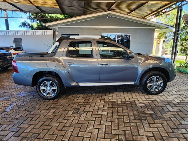 DUSTER OROCH 1.6 16V FLEX DYNAMIQUE 4P MANUAL - 2017 - CAXIAS DO SUL