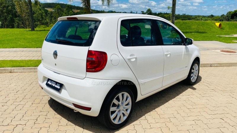 FOX 1.0 MI 8V FLEX 4P MANUAL - 2014 - DOIS IRMãOS