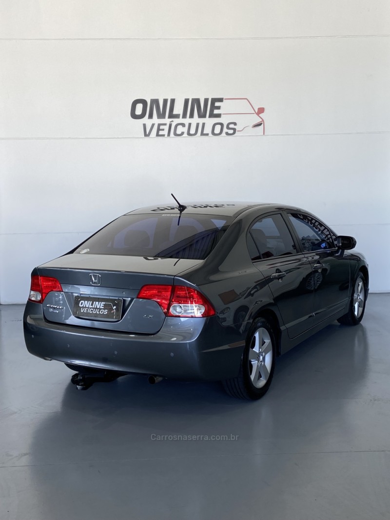 CIVIC 1.8 LX 16V GASOLINA 4P AUTOMÁTICO - 2007 - FARROUPILHA