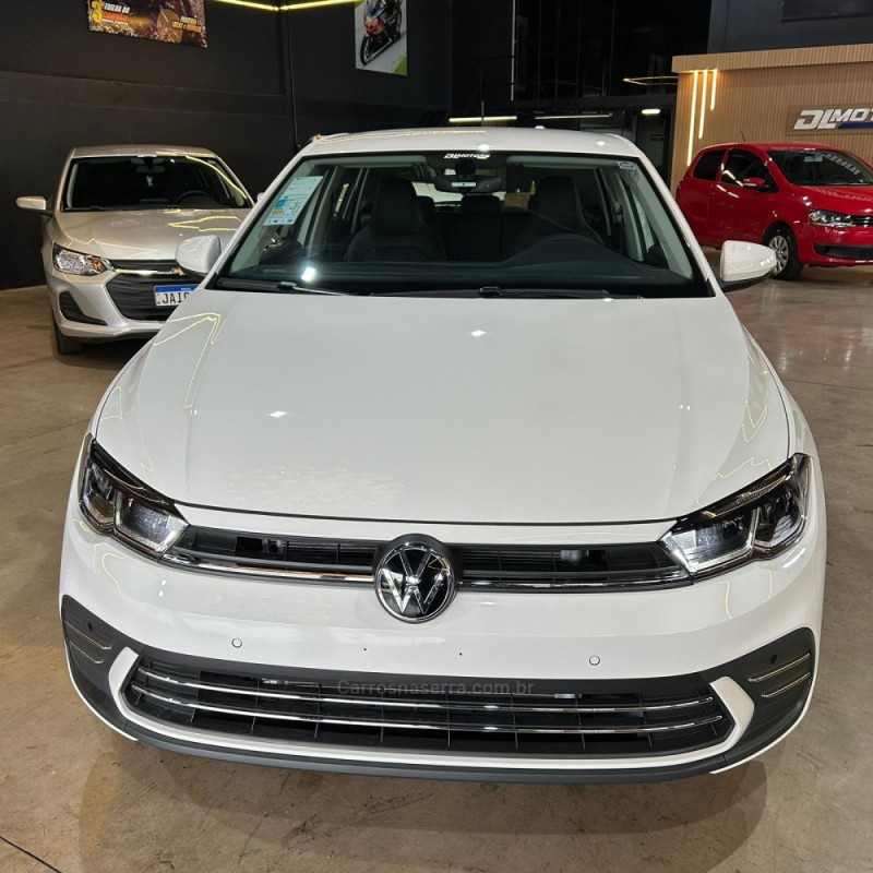 POLO 1.0	200 TSI HIGHLINE AUTOMÁTICO  - 2025 - LAJEADO