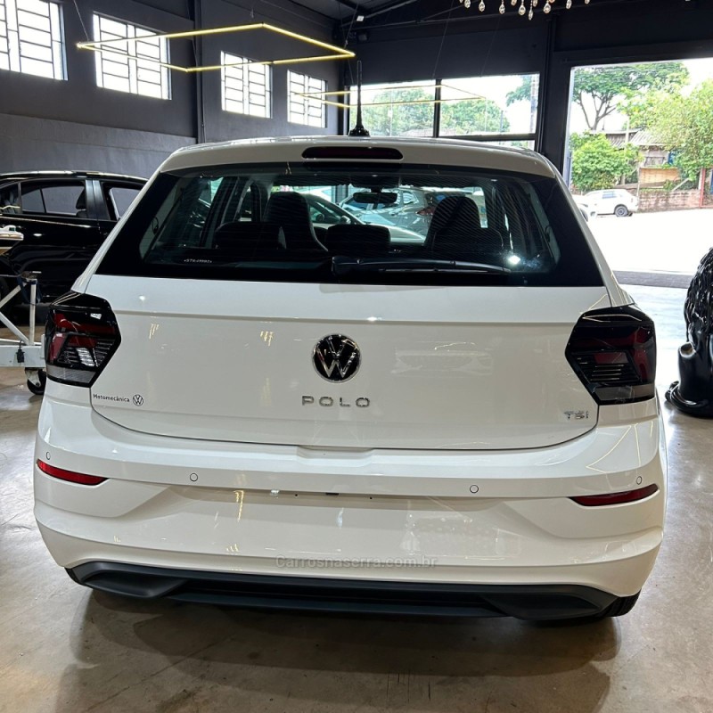 POLO 1.0	200 TSI HIGHLINE AUTOMÁTICO  - 2025 - LAJEADO