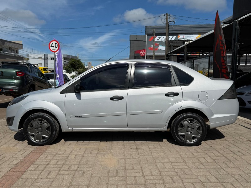 FIESTA 1.0 ROCAM SEDAN 8V FLEX 4P MANUAL - 2013 - LAGOA VERMELHA