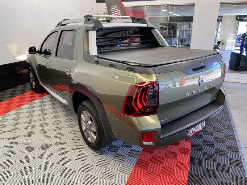 DUSTER OROCH 2.0 16V FLEX DYNAMIQUE 4P AUTOMÁTICO - 2017 - CAXIAS DO SUL