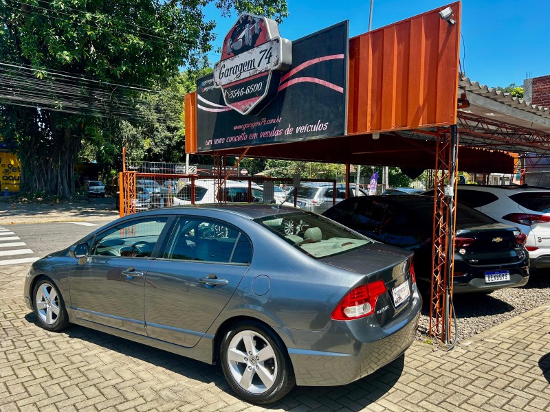 CIVIC 1.8 LXS 16V FLEX 4P AUTOMÁTICO - 2008 - TRêS COROAS