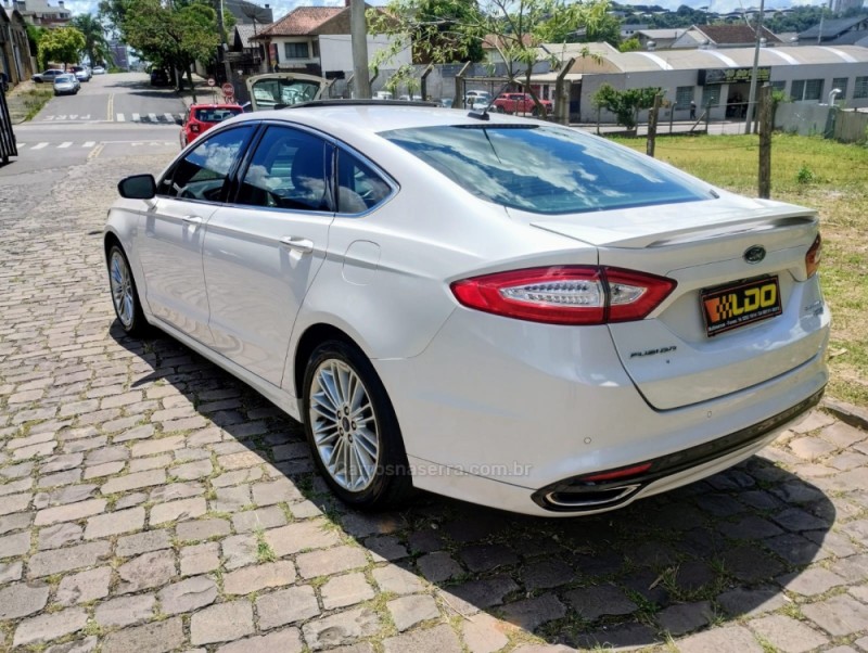 FUSION 2.0 TITANIUM GTDI ECOBOOST AWD AUTOMÁTICO - 2014 - CAXIAS DO SUL