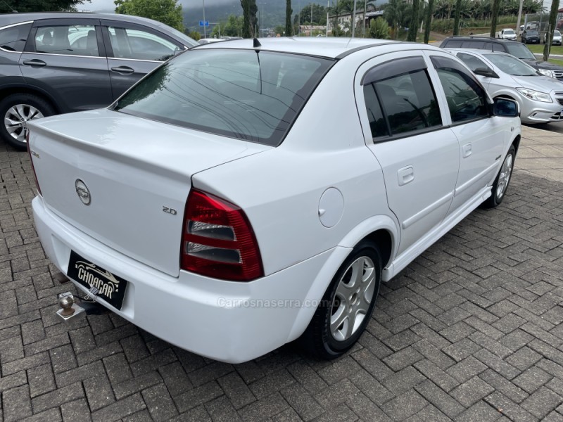 ASTRA  - 2005 - FELIZ