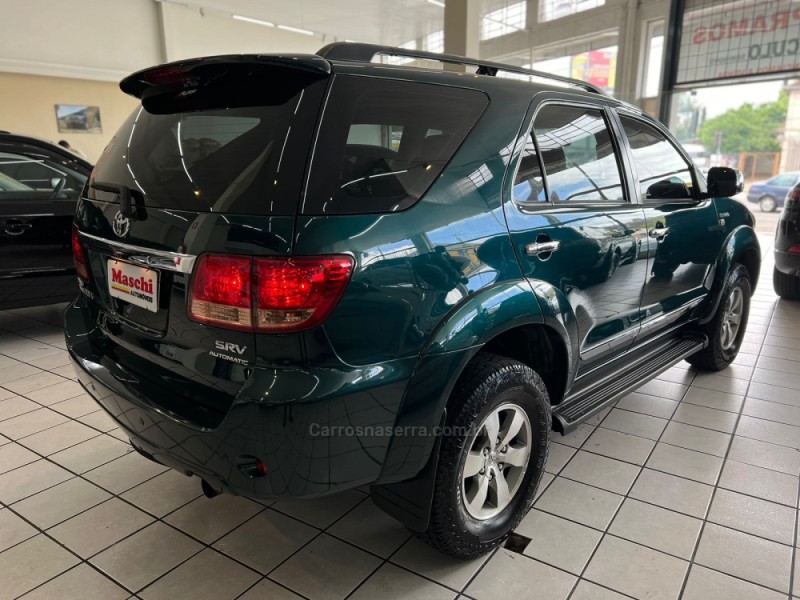 HILUX SW4 3.0 SRV 4X4 16V TURBO INTERCOOLER DIESEL 4P AUTOMÁTICO - 2006 - CAXIAS DO SUL