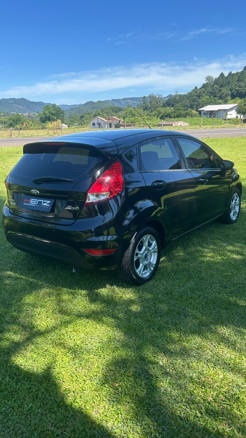 FIESTA 1.6 SE HATCH 16V FLEX 4P AUTOMÁTICO - 2014 - BOM PRINCíPIO