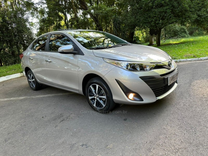 YARIS 1.5 XLS SEDAN 16V FLEX 4P AUTOMÁTICO - 2019 - DOIS IRMãOS