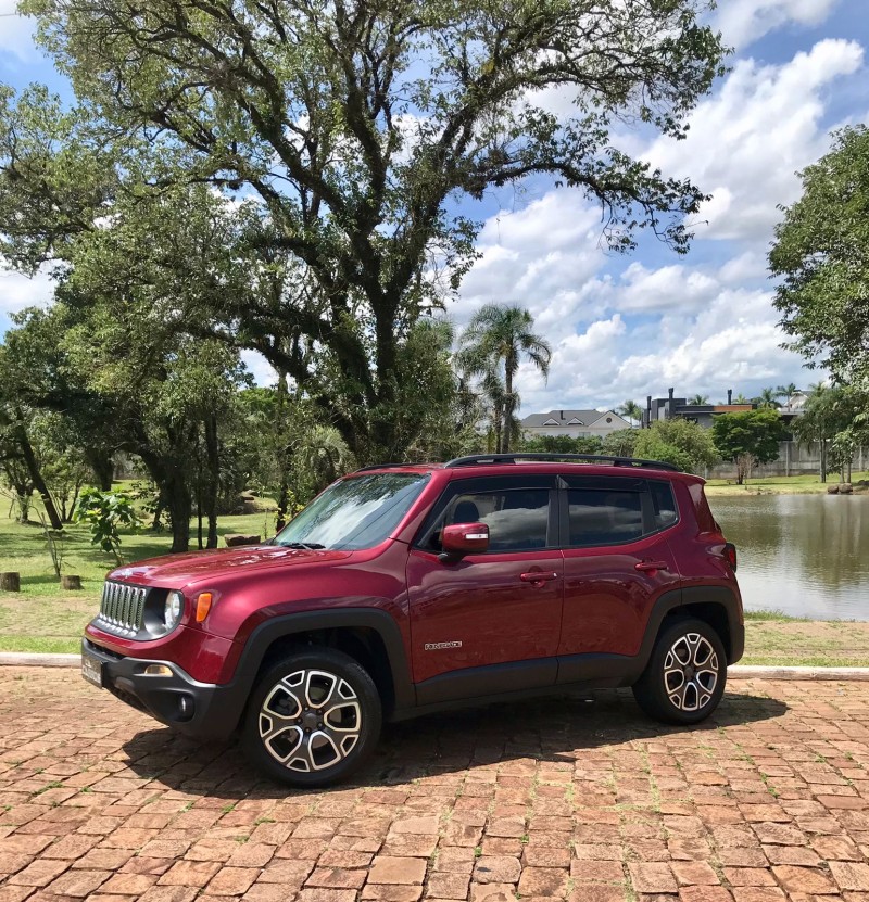 RENEGADE 2.0 16V TURBO DIESEL LONGITUDE 4P 4X4 AUTOMÁTICO - 2018 - LAJEADO