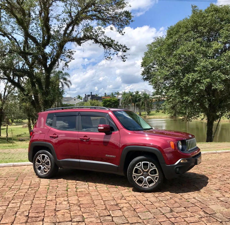 RENEGADE 2.0 16V TURBO DIESEL LONGITUDE 4P 4X4 AUTOMÁTICO - 2018 - LAJEADO