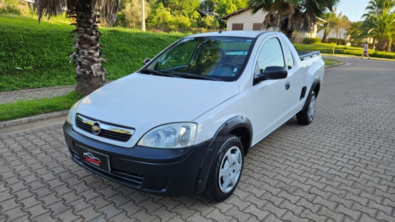 montana 1.4 mpfi conquest cs 8v flex 2p manual 2010 ivoti