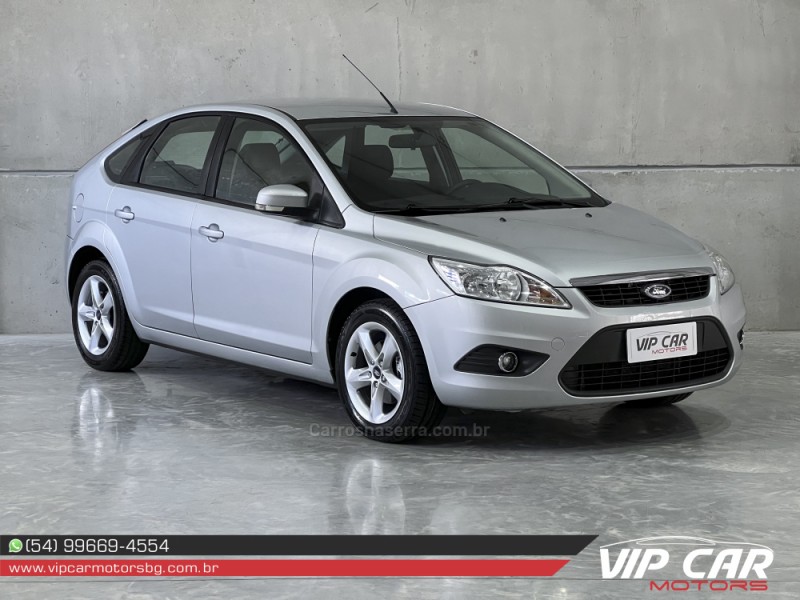 FOCUS 1.6 GLX 16V FLEX 4P MANUAL - 2012 - FARROUPILHA