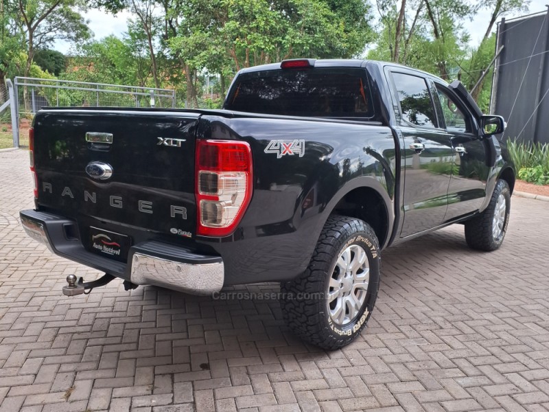 RANGER 3.2 XLT 4X4 CD 20V DIESEL 4P AUTOMÁTICO - 2018 - ESTâNCIA VELHA