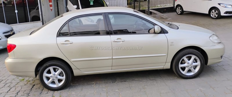 COROLLA 1.8 XEI 16V GASOLINA 4P AUTOMÁTICO - 2004 - CAXIAS DO SUL