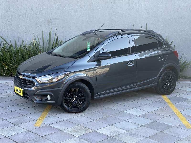 onix 1.4 mpfi activ 8v flex 4p automatico 2019 caxias do sul