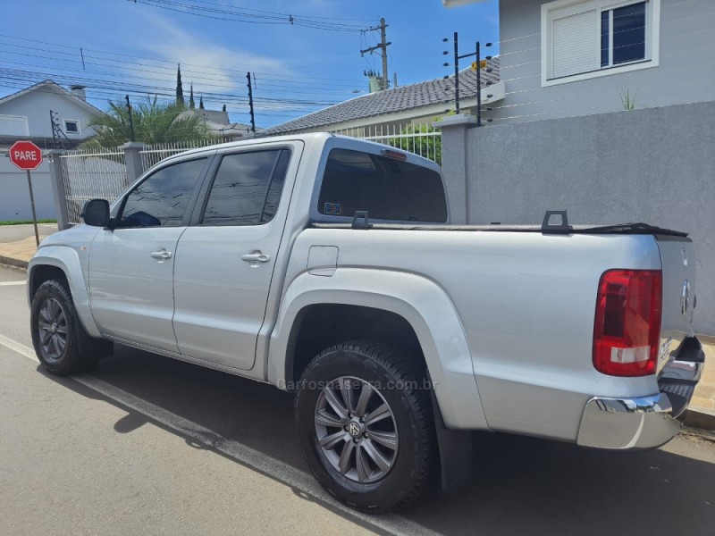 AMAROK 2.0 HIGHLINE 4X4 CD 16V TURBO INTERCOOLER DIESEL 4P AUTOMÁTICO - 2016 - PASSO FUNDO