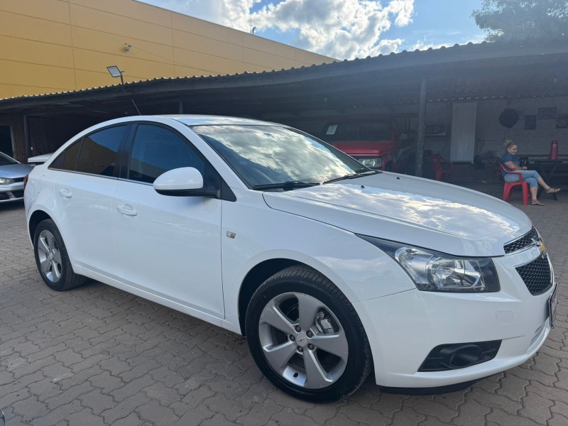 cruze 1.8 lt 16v flex 4p manual 2014 caxias do sul