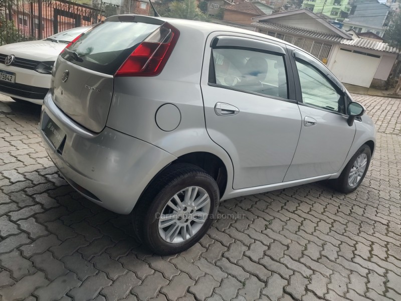 PUNTO 1.4 ATTRACTIVE 8V FLEX 4P MANUAL - 2012 - CAXIAS DO SUL