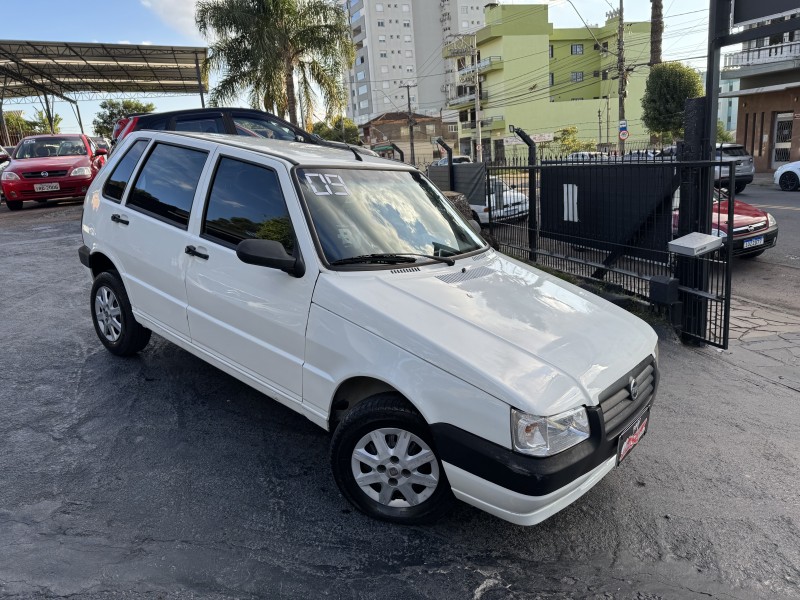 UNO 1.0 MPI MILLE FIRE ECONOMY 8V FLEX 4P MANUAL - 2009 - CAXIAS DO SUL