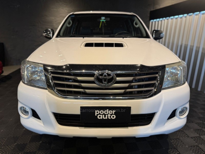 HILUX 3.0 SRV 4X4 CD 16V TURBO INTERCOOLER DIESEL 4P AUTOMÁTICO - 2013 - FARROUPILHA