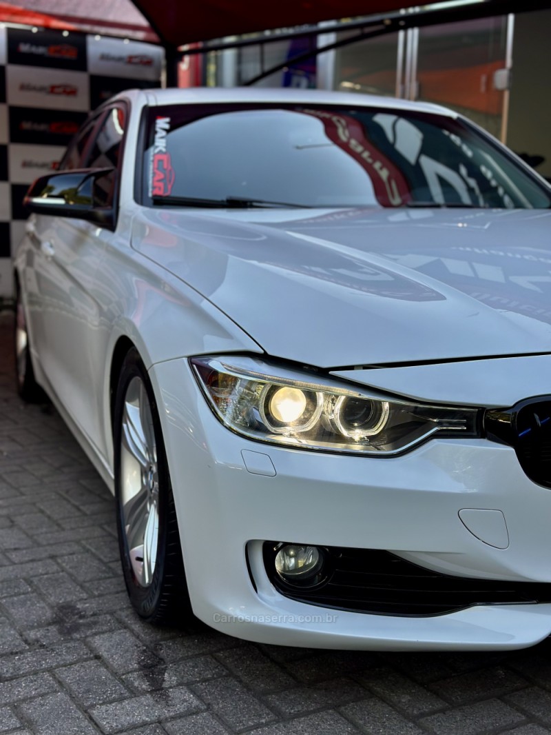 320I 2.0 16V TURBO GASOLINA 4P AUTOMÁTICO - 2013 - ESTâNCIA VELHA