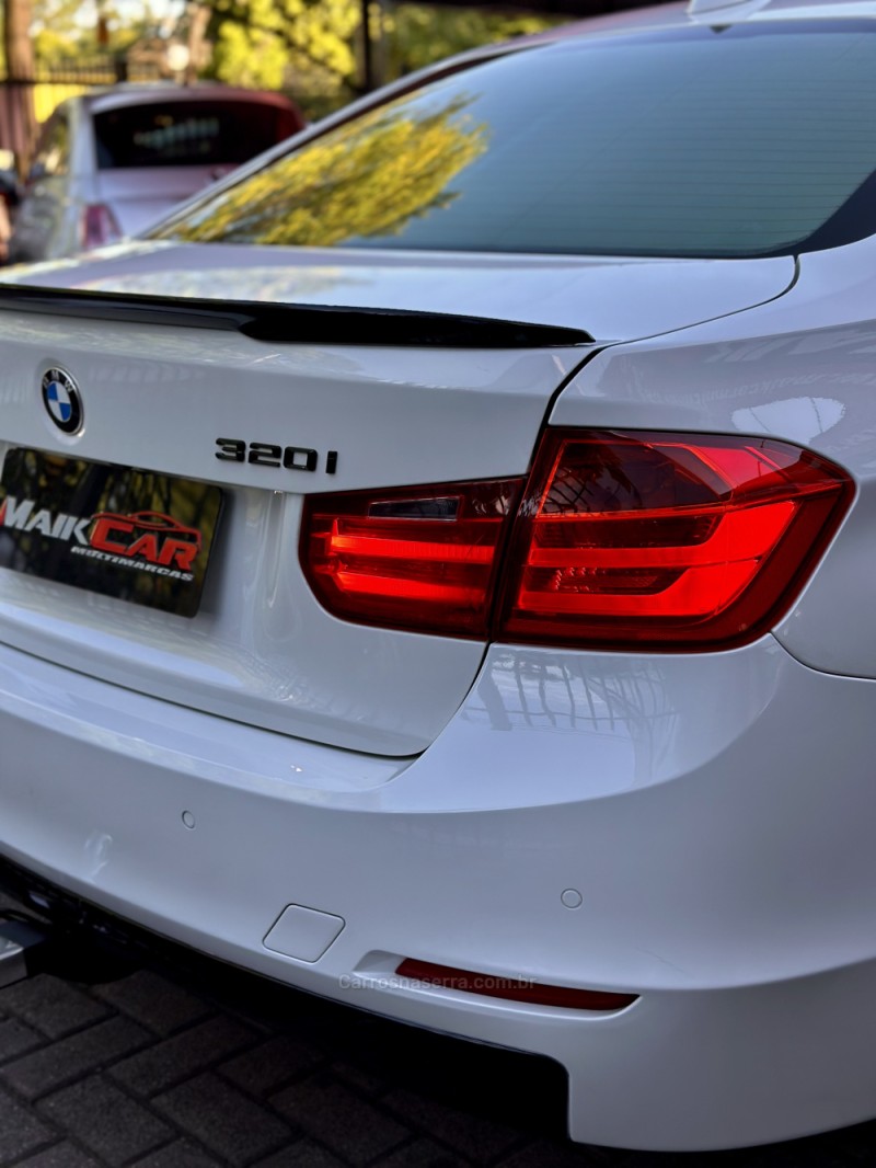 320I 2.0 16V TURBO GASOLINA 4P AUTOMÁTICO - 2013 - ESTâNCIA VELHA