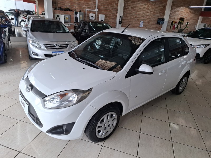 FIESTA 1.0 ROCAM SE 8V FLEX 4P MANUAL - 2014 - FARROUPILHA