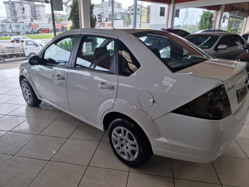 FIESTA 1.0 ROCAM SE 8V FLEX 4P MANUAL - 2014 - FARROUPILHA