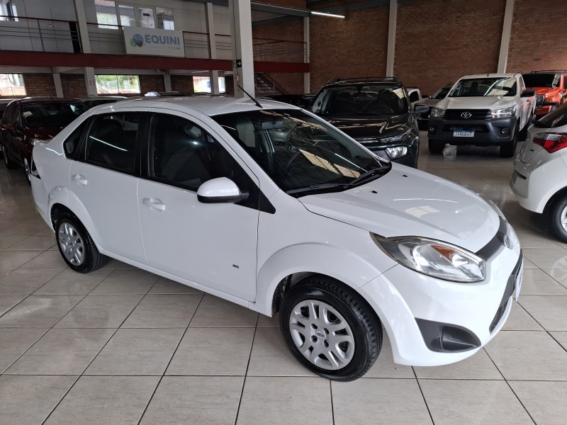 FIESTA 1.0 ROCAM SE 8V FLEX 4P MANUAL - 2014 - FARROUPILHA