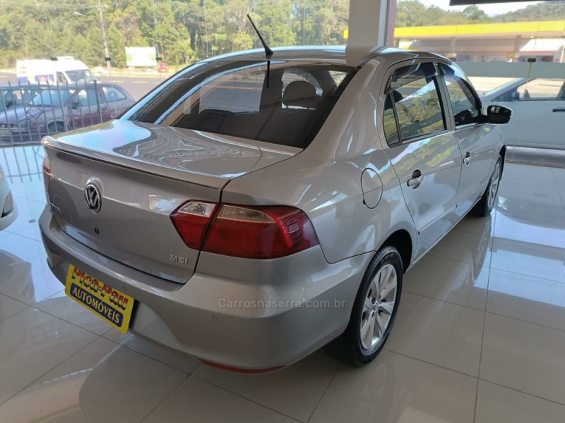 VOYAGE 1.6 MI COMFORTLINE 8V FLEX 4P MANUAL - 2017 - NOVA PETRóPOLIS