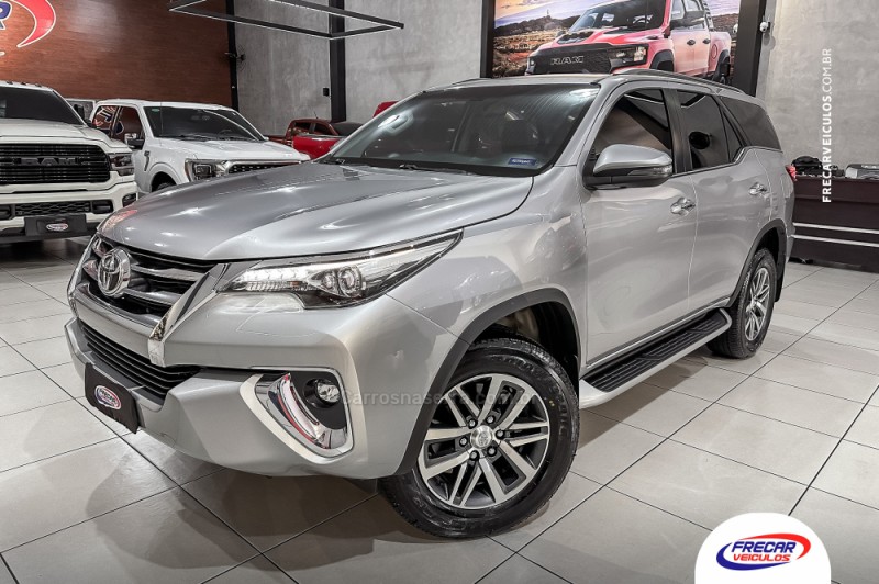 hilux sw4 2.8 srx 4x4 16v turbo intercooler diesel 4p automatico 2019 sarandi