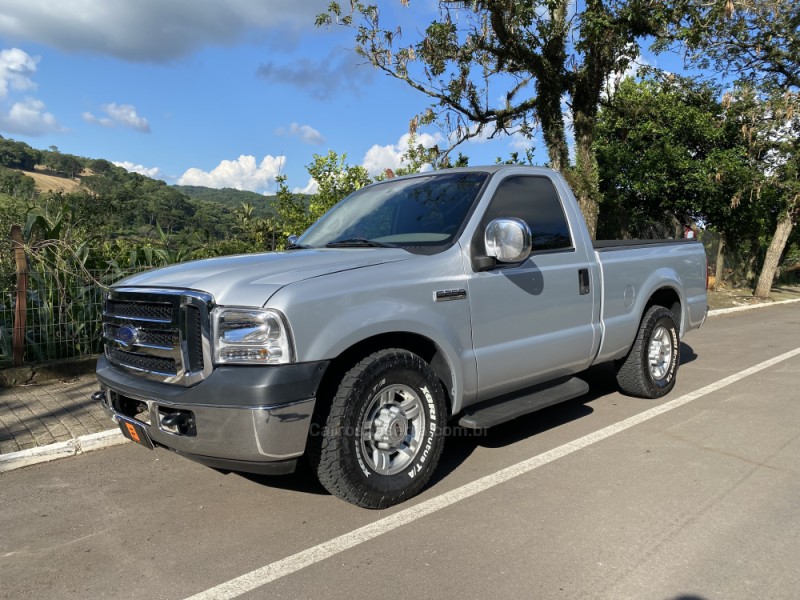 F-250 3.9 XLT 4X2 CS DIESEL 2P MANUAL - 2008 - NOVA ARAçá