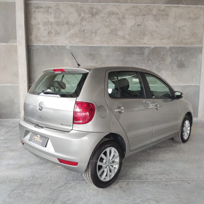 FOX 1.6 MI 8V FLEX 4P AUTOMATIZADO - 2014 - VALE REAL