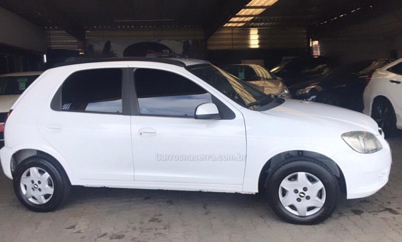 CELTA 1.0 MPFI LT 8V FLEX 4P MANUAL - 2014 - CAXIAS DO SUL