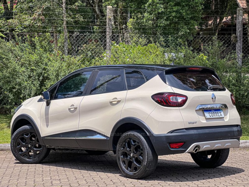 CAPTUR 1.6 16V SCE FLEX ZEN MANUAL - 2019 - CANELA