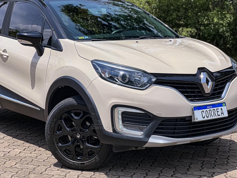 CAPTUR 1.6 16V SCE FLEX ZEN MANUAL - 2019 - CANELA