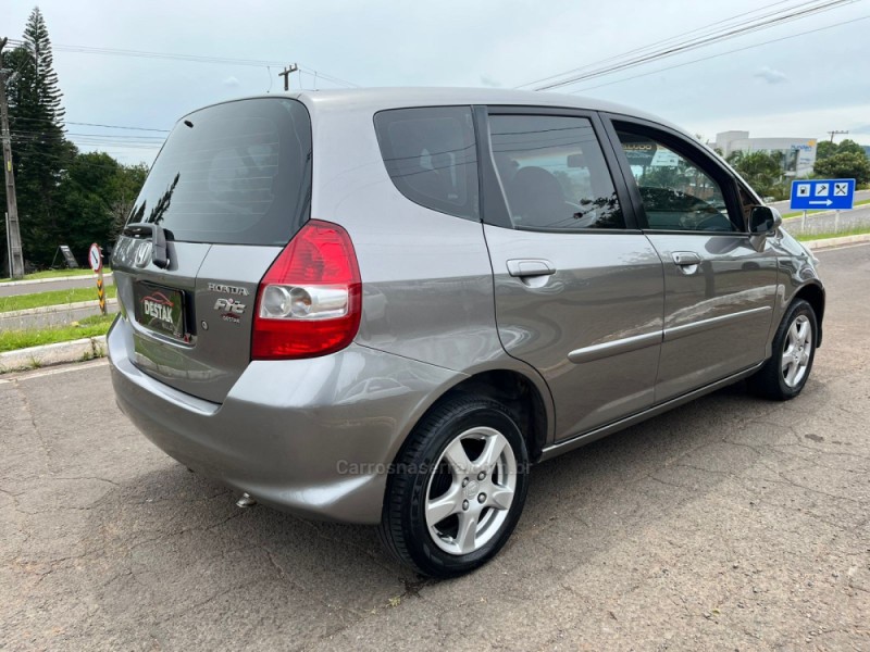 FIT 1.4 LX 8V FLEX 4P MANUAL - 2007 - DOIS IRMãOS