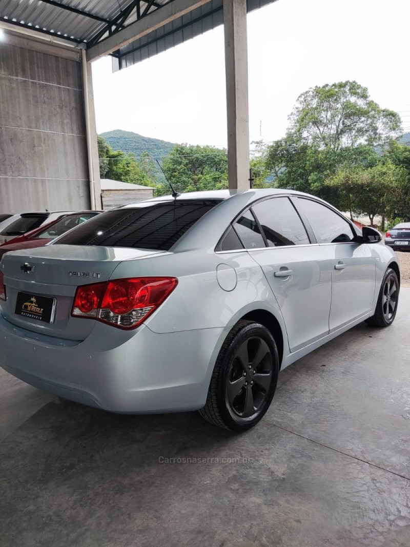 CRUZE 1.8 LT 16V FLEX 4P AUTOMÁTICO - 2012 - VALE REAL