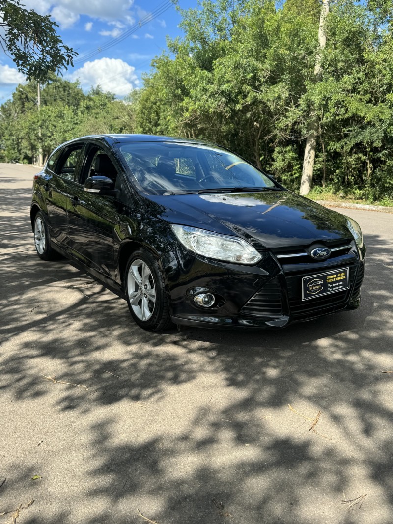 FOCUS 1.6 SE 16V FLEX 4P AUTOMÁTICO - 2015 - BENTO GONçALVES