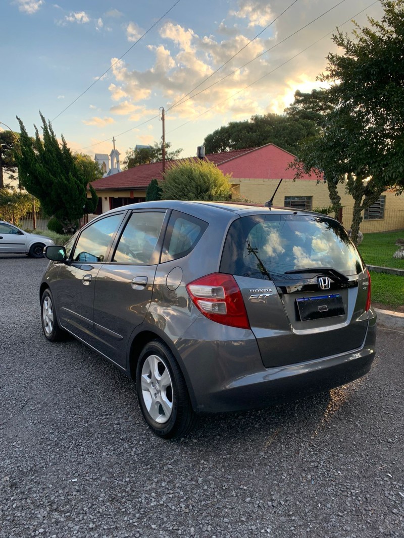 FIT 1.4 LX 8V FLEX 4P MANUAL - 2009 - CAXIAS DO SUL