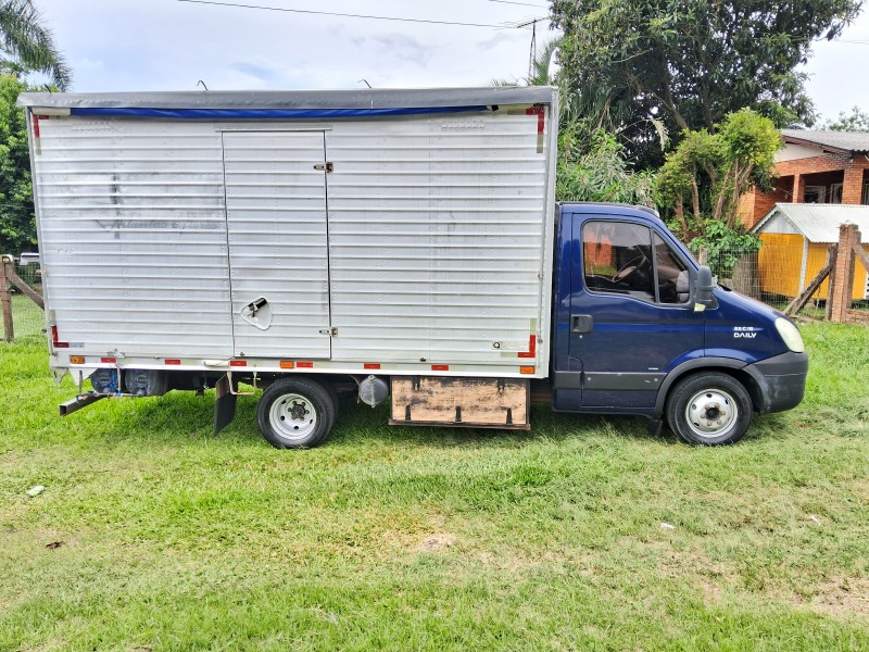 DAILY 55C16 MAXI FURGONE TURBO INTERCOOLER DIESEL 3P MANUAL - 2010 - SãO SEBASTIãO DO CAí